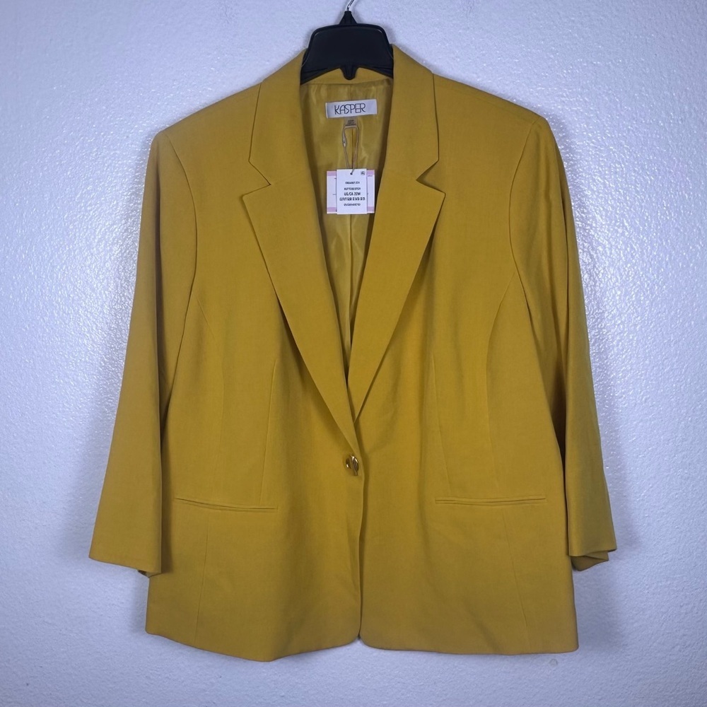 Kasper Women's Butterscotch Single-Breasted Blazer Size 22W Polyester Blend